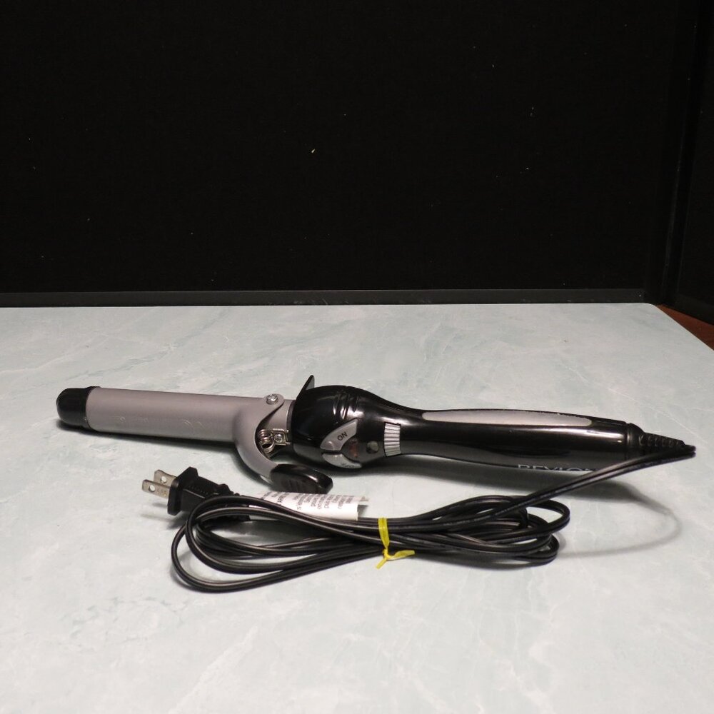 Revlon RV051 Curling Iron Black  Adjustable heat - Tested
